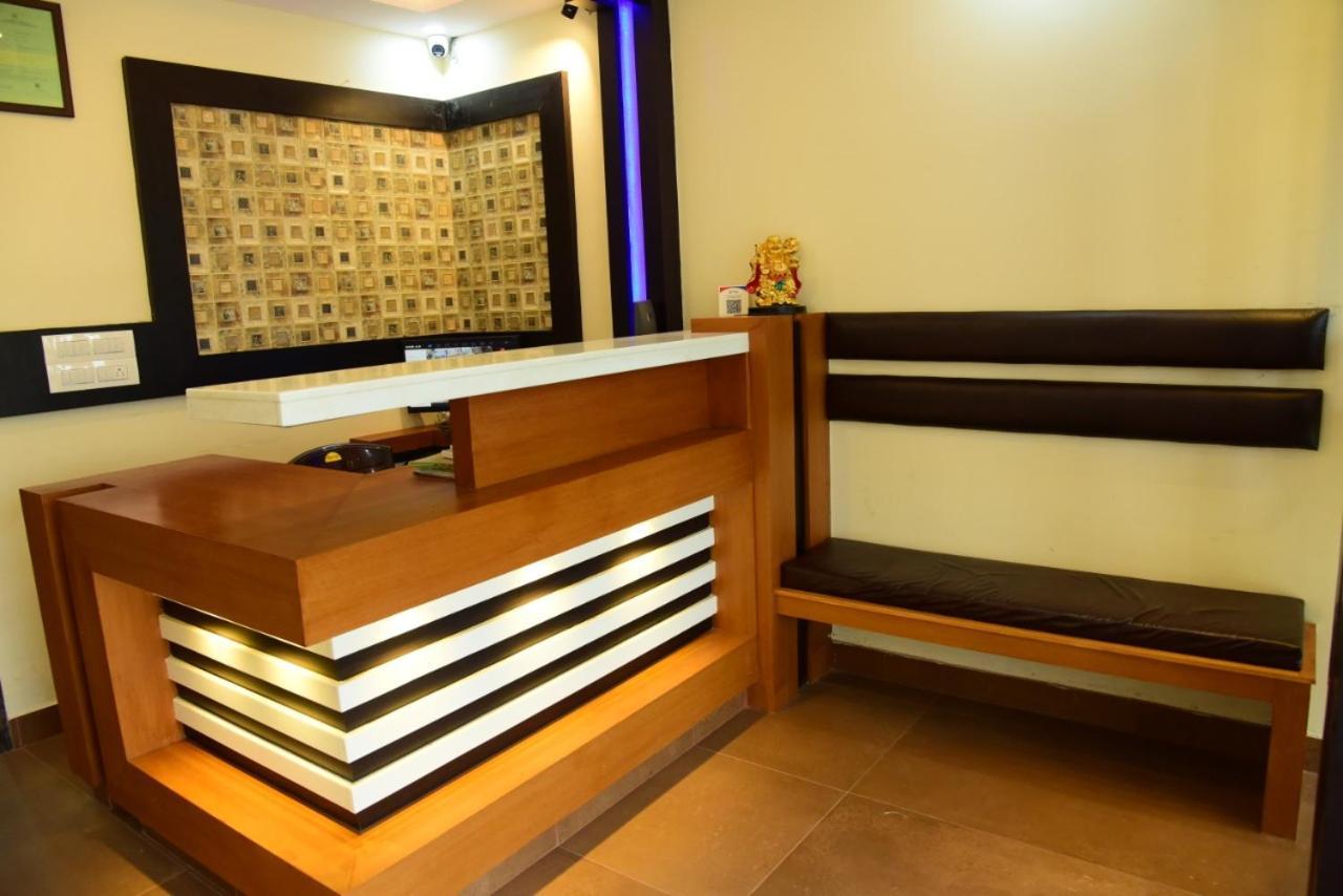 M G Residency Hotel Chikmagalur Exterior photo